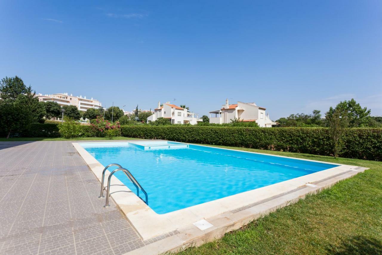Kali Apartment - With Pool Portimao Exterior photo